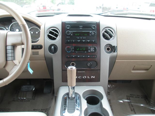 2006 Lincoln Mark LT Ram 3500 Diesel 2-WD