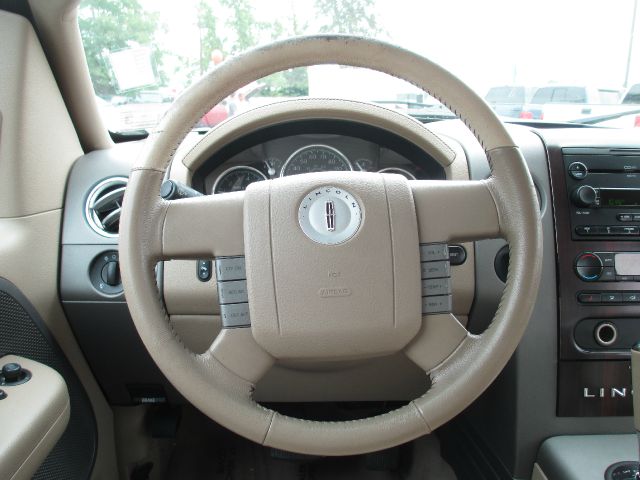 2006 Lincoln Mark LT Ram 3500 Diesel 2-WD