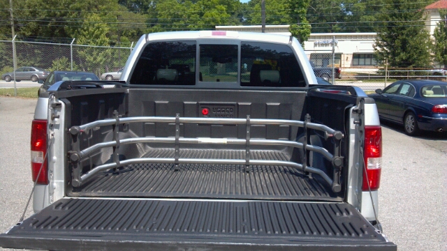 2006 Lincoln Mark LT Base