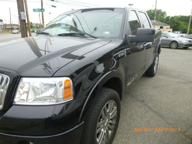 2007 Lincoln Mark LT Ram 3500 Diesel 2-WD