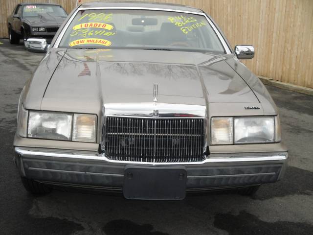 1986 Lincoln Mark VII Base