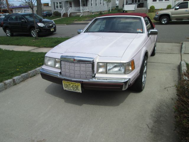 1989 Lincoln Mark VII AWD Sedan