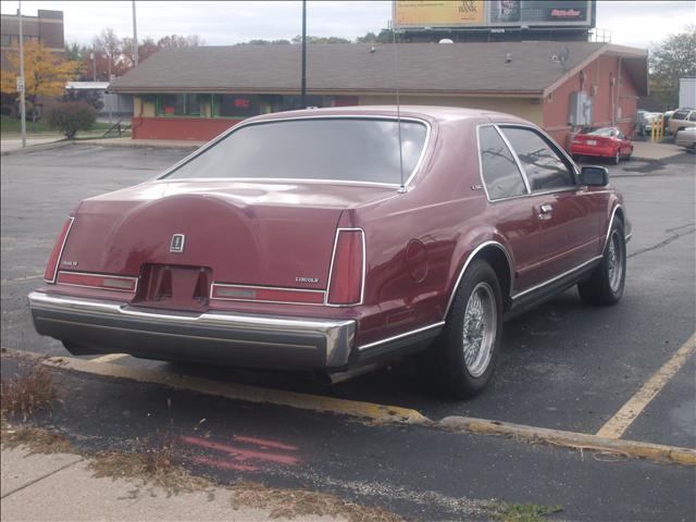 1991 Lincoln Mark VII AWD Sedan