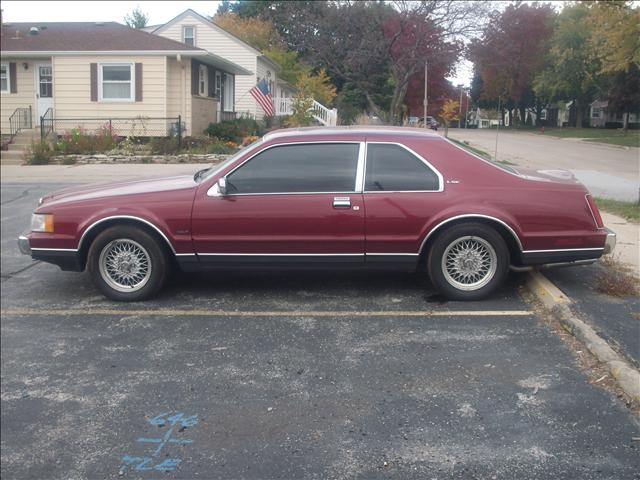 1991 Lincoln Mark VII AWD Sedan