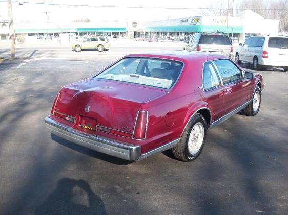 1992 Lincoln Mark VII AWD Sedan