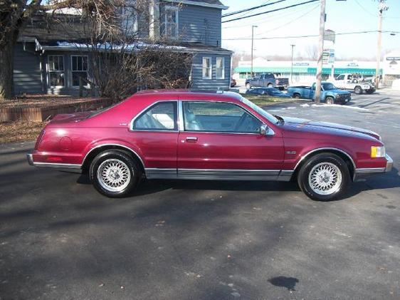 1992 Lincoln Mark VII AWD Sedan