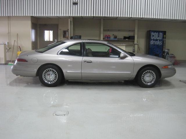 1994 Lincoln Mark VIII Base