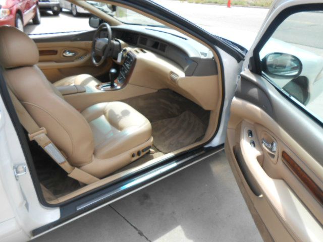 1997 Lincoln Mark VIII AWD Sedan