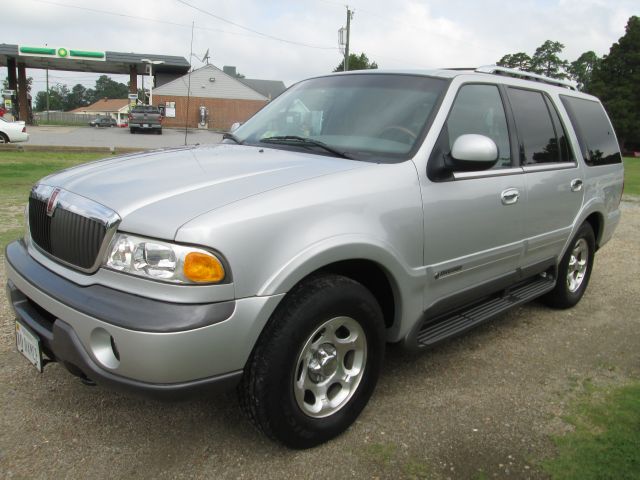 1998 Lincoln Navigator Ram 3500 Diesel 2-WD