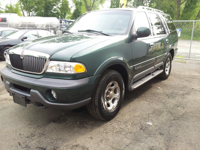 1998 Lincoln Navigator Ram 3500 Diesel 2-WD