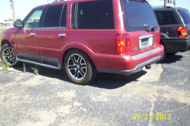 1998 Lincoln Navigator Ram 3500 Diesel 2-WD