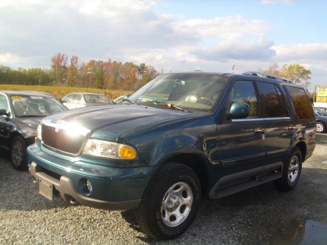 1998 Lincoln Navigator Ram 3500 Diesel 2-WD