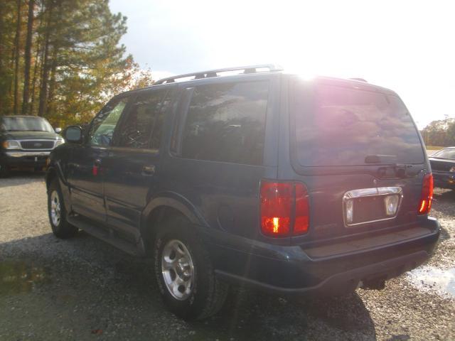 1998 Lincoln Navigator Ram 3500 Diesel 2-WD