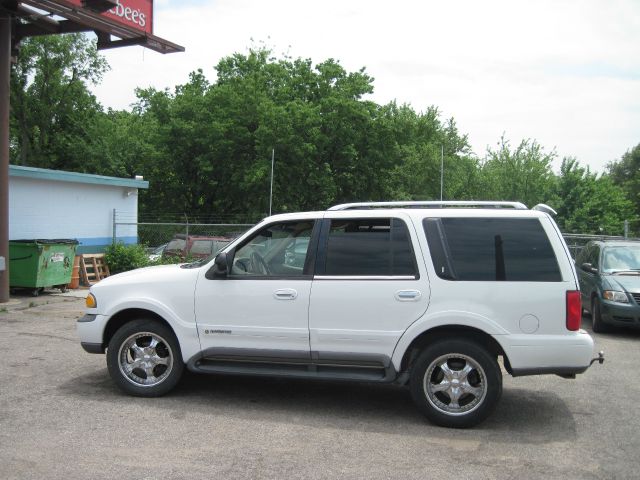 1998 Lincoln Navigator Ram 3500 Diesel 2-WD