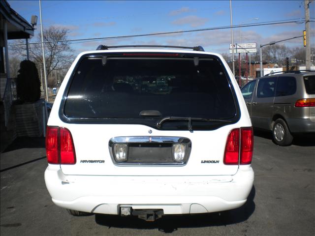 1998 Lincoln Navigator Base