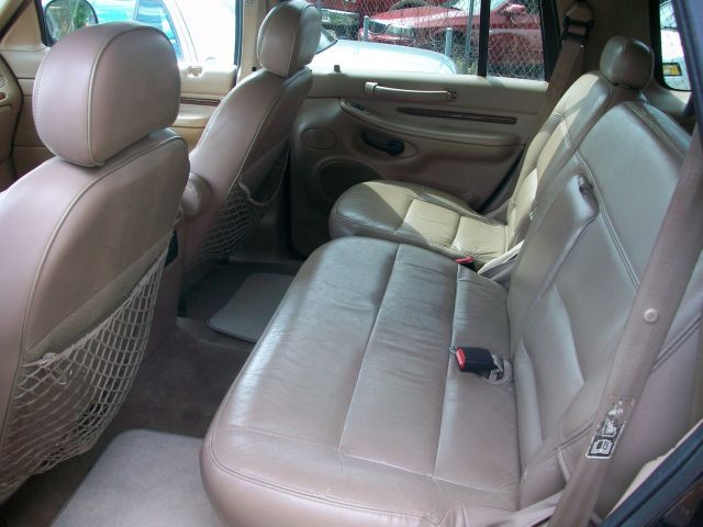 1999 Lincoln Navigator Unknown