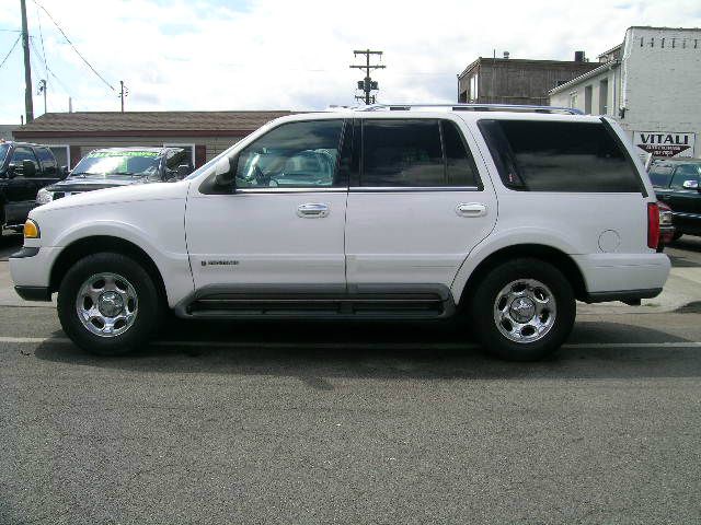 1999 Lincoln Navigator Ram 3500 Diesel 2-WD