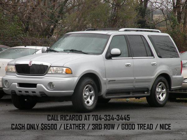 1999 Lincoln Navigator SLT 25