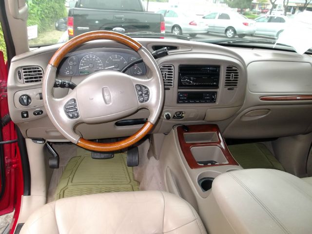 2000 Lincoln Navigator 4wd