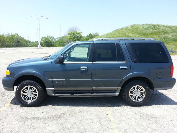 2000 Lincoln Navigator Ram 3500 Diesel 2-WD