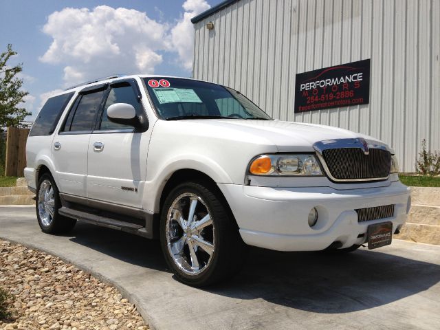 2000 Lincoln Navigator Ram 3500 Diesel 2-WD