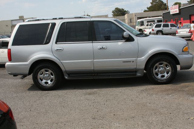 2000 Lincoln Navigator 4wd