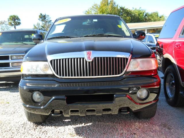 2000 Lincoln Navigator 2 Dr SC2 Coupe