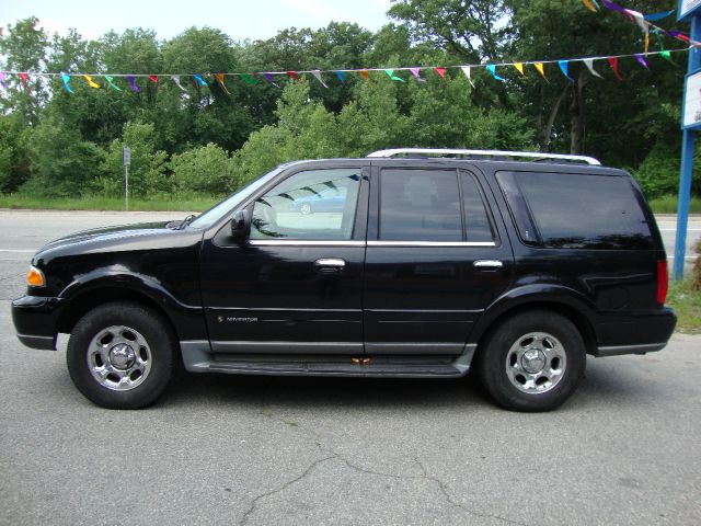 2001 Lincoln Navigator Unknown