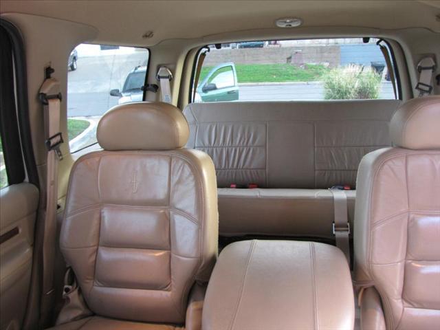 2001 Lincoln Navigator Unknown