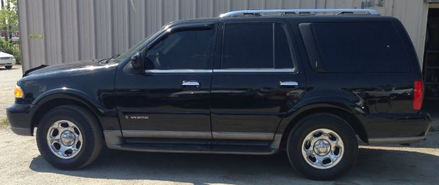 2001 Lincoln Navigator Ram 3500 Diesel 2-WD