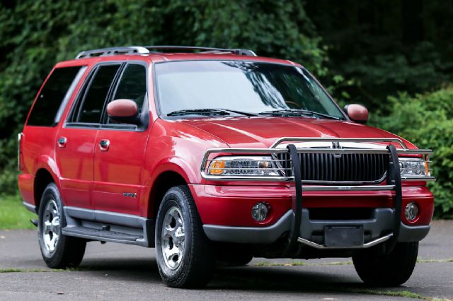 2001 Lincoln Navigator Ram 3500 Diesel 2-WD