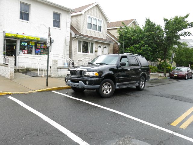 2001 Lincoln Navigator Unknown