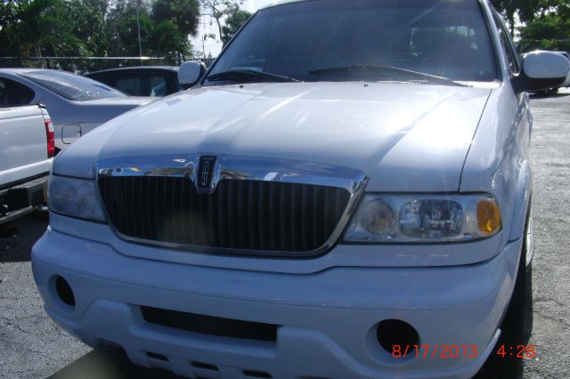 2002 Lincoln Navigator 4wd