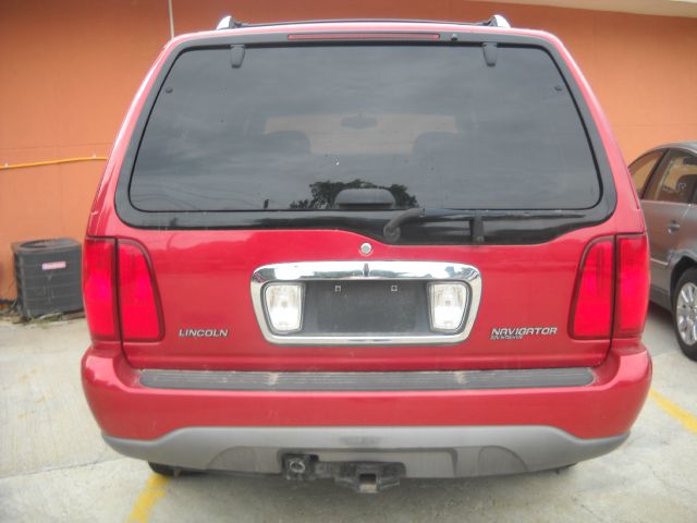 2002 Lincoln Navigator Ram 3500 Diesel 2-WD