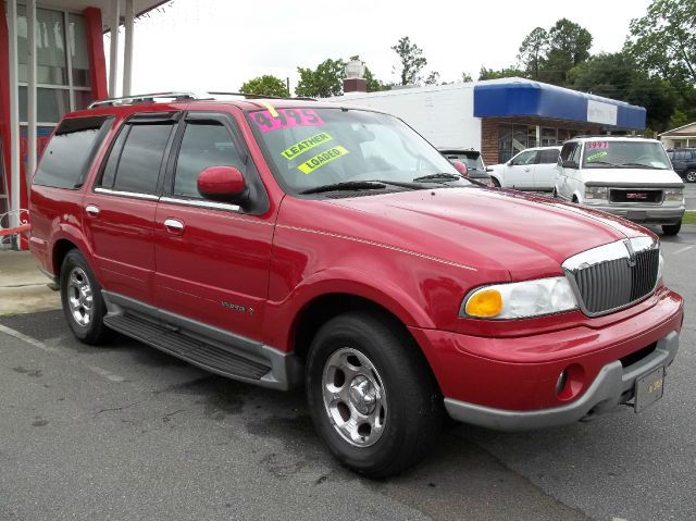 2002 Lincoln Navigator Ram 3500 Diesel 2-WD