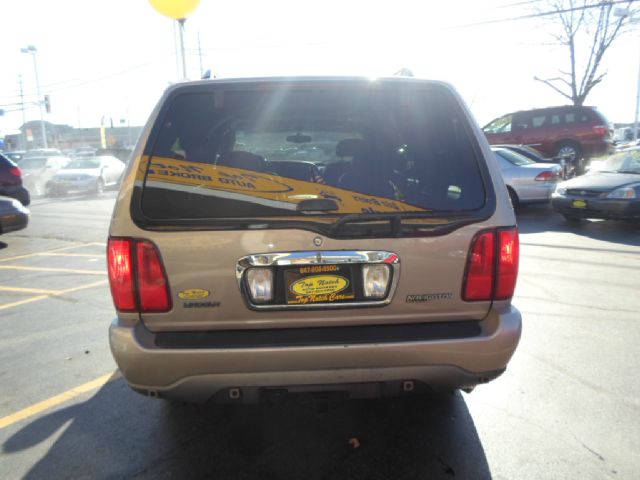 2002 Lincoln Navigator Ram 3500 Diesel 2-WD