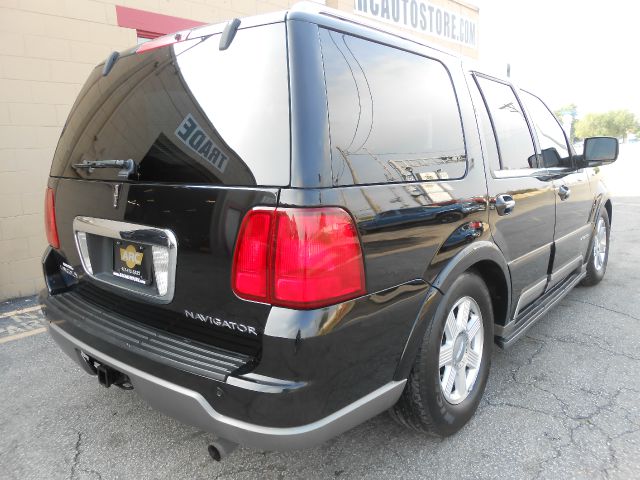 2003 Lincoln Navigator 2dr Coupe Convertible