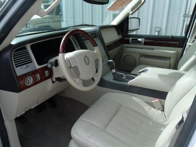 2003 Lincoln Navigator Sport W/navigation