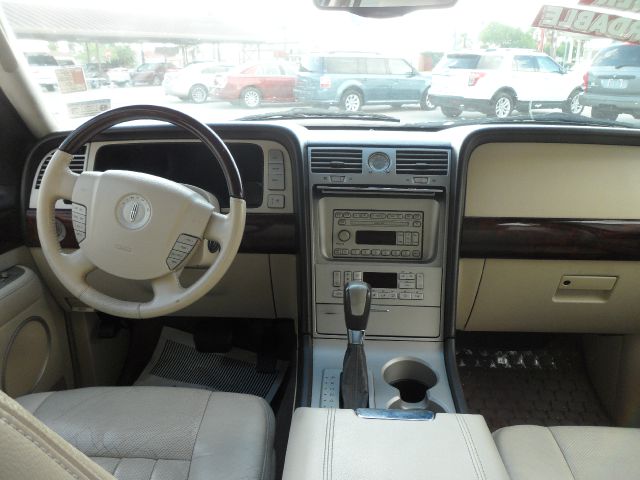 2003 Lincoln Navigator Wagon LX