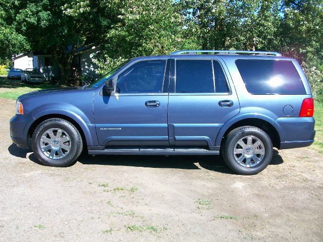 2003 Lincoln Navigator 2.8 Avant Quattro AWD