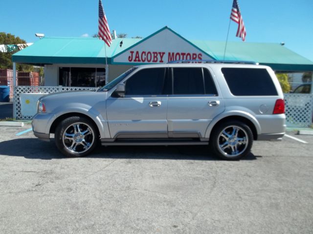 2003 Lincoln Navigator Wagon LX