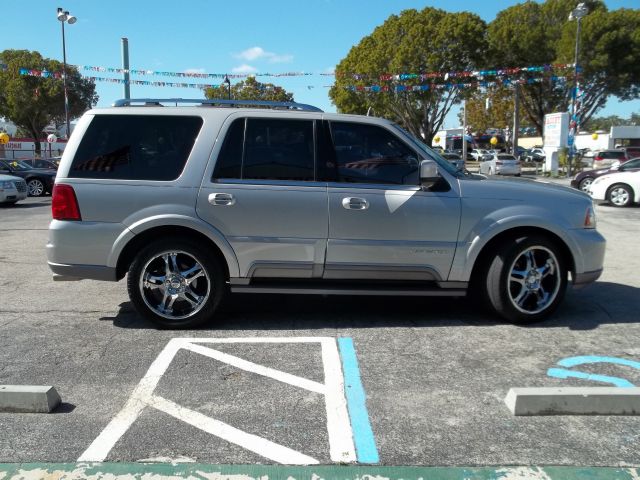 2003 Lincoln Navigator Wagon LX