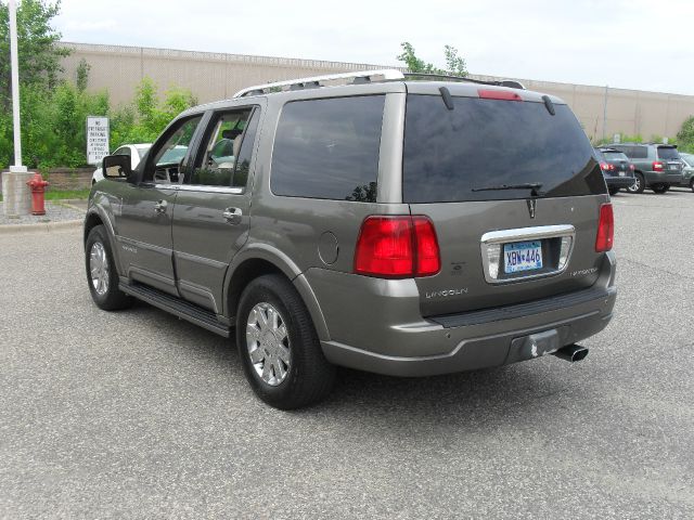 2003 Lincoln Navigator 2.8 Avant Quattro AWD