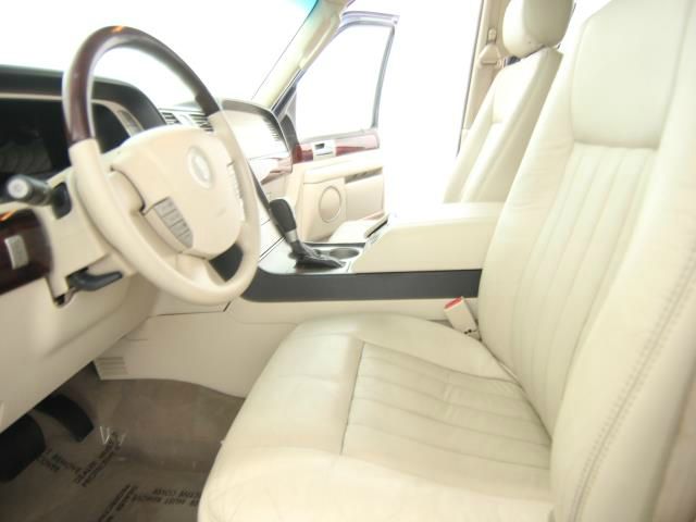 2003 Lincoln Navigator Sport W/navigation