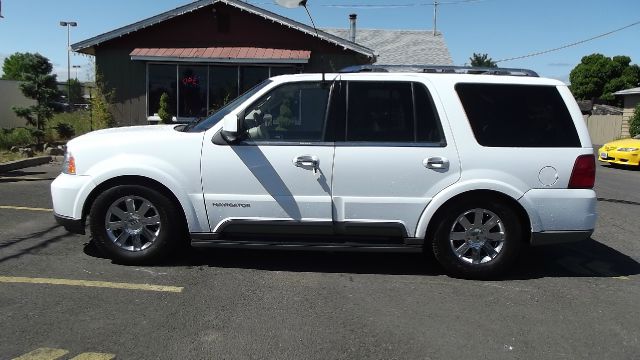 2003 Lincoln Navigator 2.8 Avant Quattro AWD