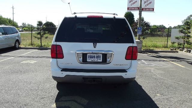 2003 Lincoln Navigator 2.8 Avant Quattro AWD