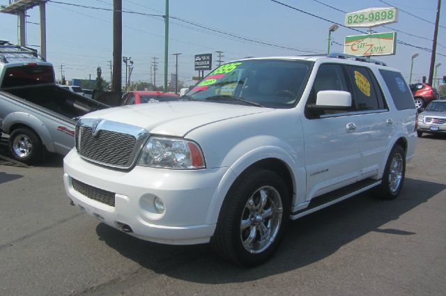 2003 Lincoln Navigator Wagon LX