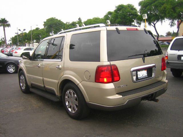 2004 Lincoln Navigator 1500 HD LT