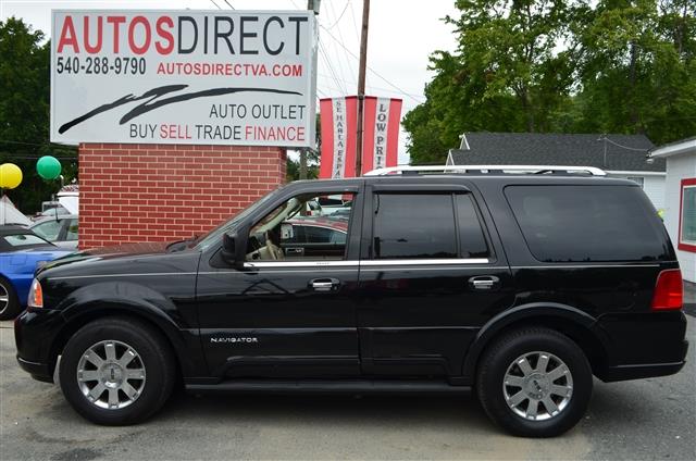 2004 Lincoln Navigator R25