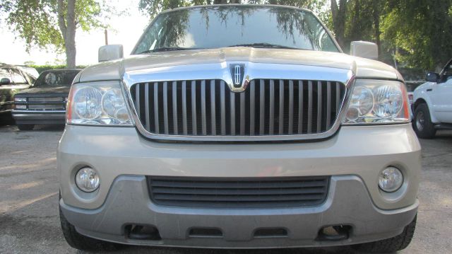 2004 Lincoln Navigator Unknown